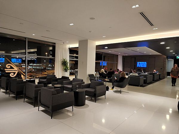 Auckland Air New Zealand International Lounge